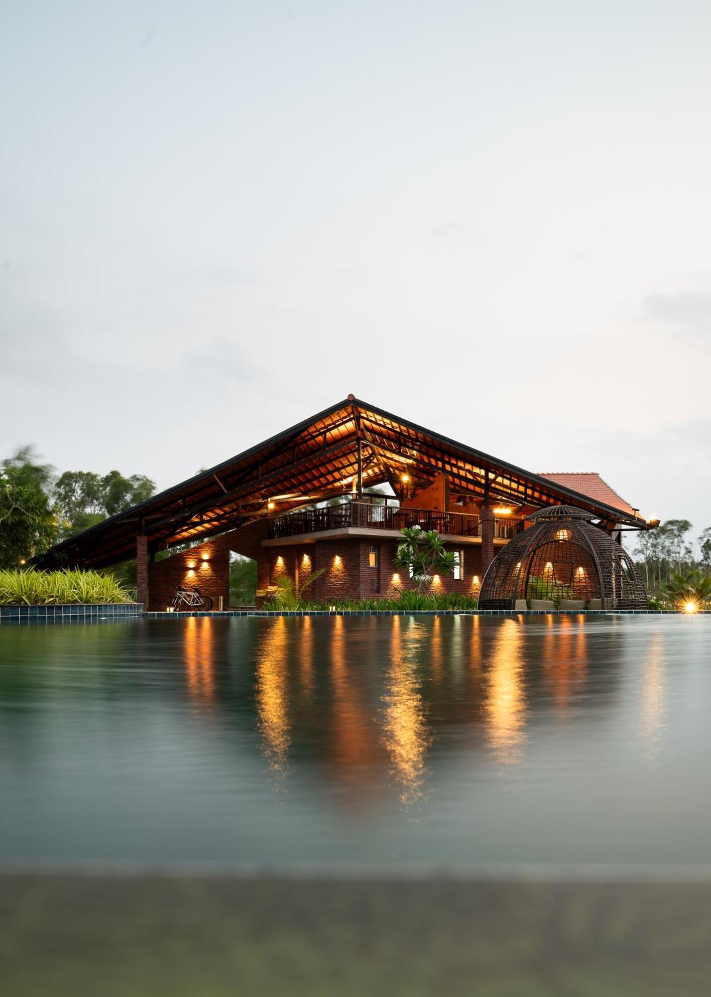 Hotel Sonar Bangla Sundarban Gosaba Exterior photo